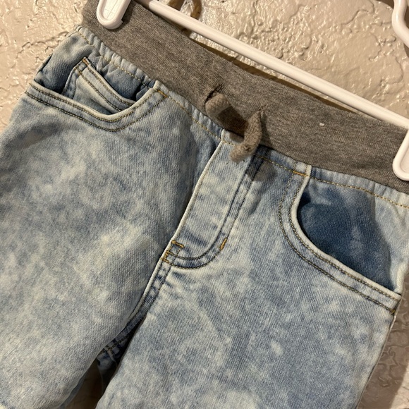 Toddler Jean Shorts - Picture 2 of 5